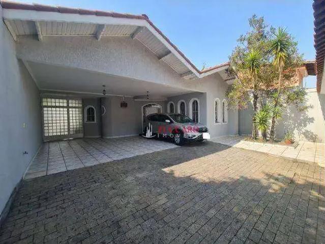 Casa / Sobrado para Venda em Guarulhos/SP Vila Galvão 4 Quartos