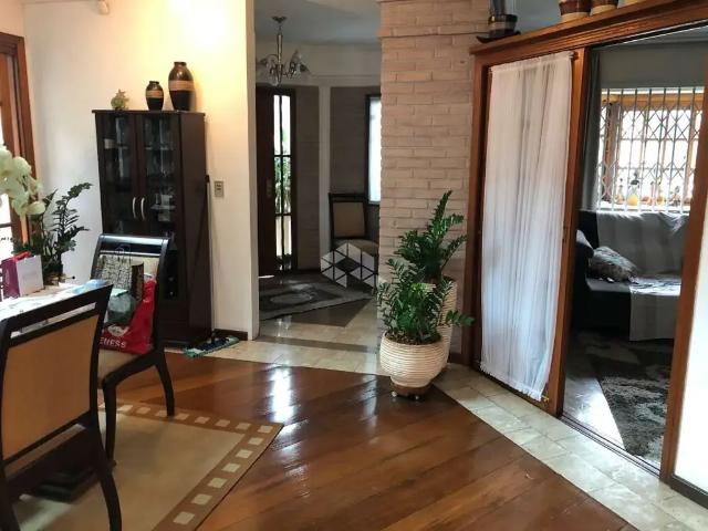 Casa / Sobrado para Venda em Guarulhos/SP Vila Galvão 4 Quartos