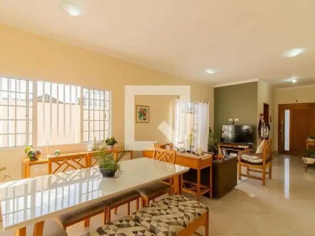 Casa / Sobrado para Venda em Guarulhos/SP Vila Galvão 5 Quartos