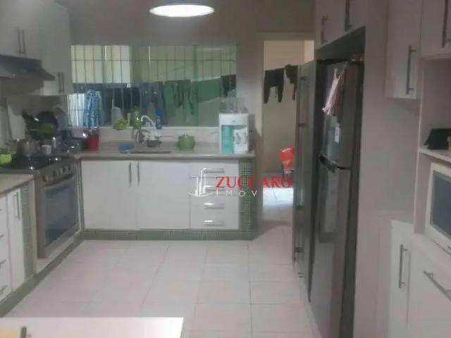 Casa / Sobrado para Venda em Guarulhos/SP Vila Galvão 3 Quartos