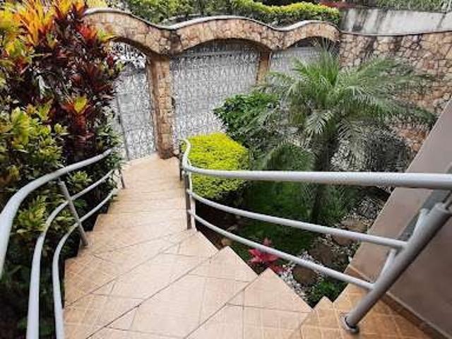 Casa / Sobrado para Venda em Guarulhos/SP Vila Rosália 3 Quartos