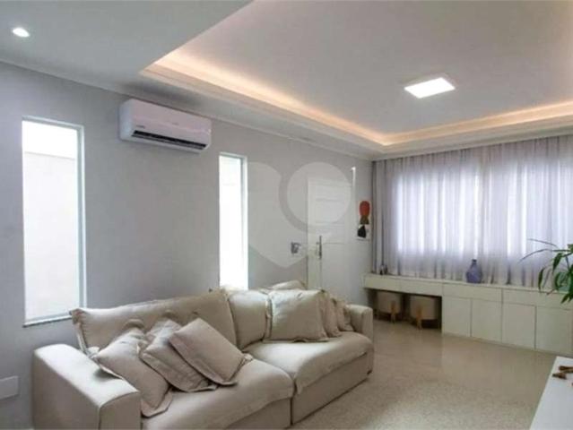 Casa / Sobrado para Venda em Guarulhos/SP Vila Rosália 3 Quartos