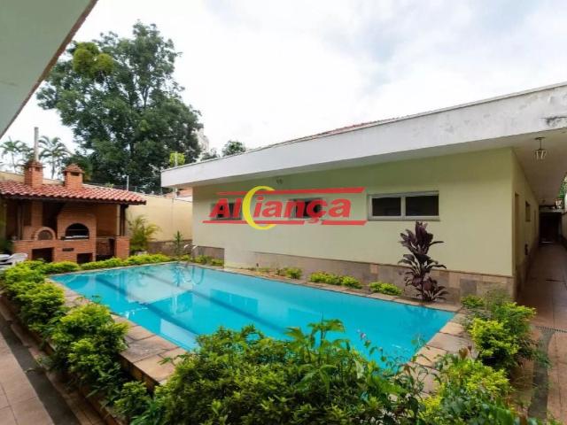 Casa / Sobrado para Venda em Guarulhos/SP Vila Rosália 5 Quartos