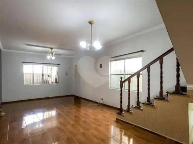 Casa / Sobrado para Venda em Guarulhos/SP Vila Rosália 5 Quartos