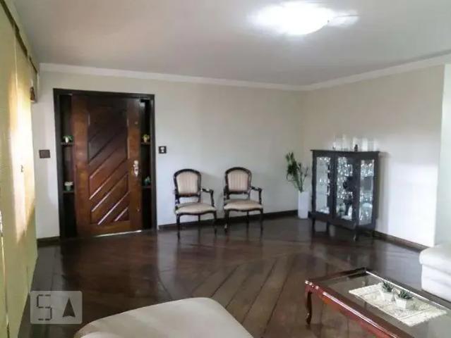 Casa / Sobrado para Venda em Guarulhos/SP Vila Rosália 6 Quartos