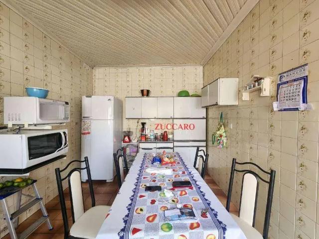 Casa / Sobrado para Venda em Guarulhos/SP Centro 2 Quartos