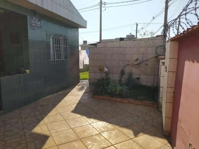 Casa / Sobrado para Venda em Guarulhos/SP Cidade Jardim Cumbica 4 Quartos