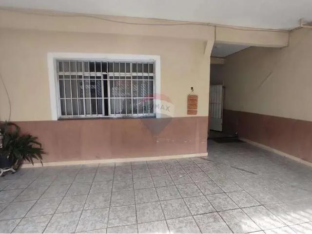 Casa / Sobrado para Venda em Guarulhos/SP Cidade Jardim Cumbica 5 Quartos