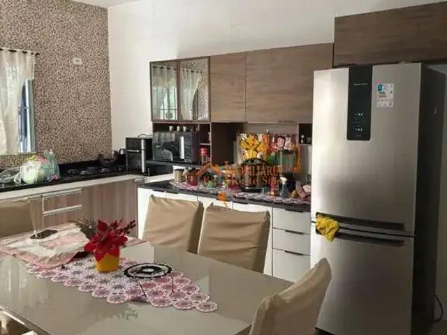 Casa / Sobrado para Venda em Guarulhos/SP Cidade Soberana 4 Quartos