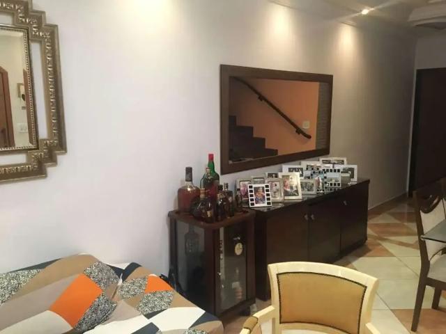 Casa / Sobrado para Venda em Guarulhos/SP Gopoúva 3 Quartos
