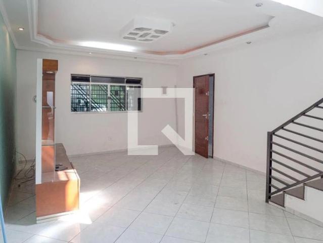 Casa / Sobrado para Venda em Guarulhos/SP Jardim Cocaia 3 Quartos