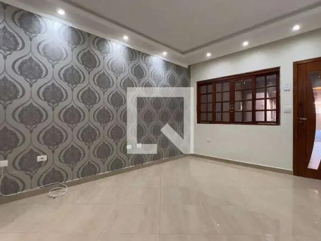Casa / Sobrado para Venda em Guarulhos/SP Jardim Cocaia 3 Quartos