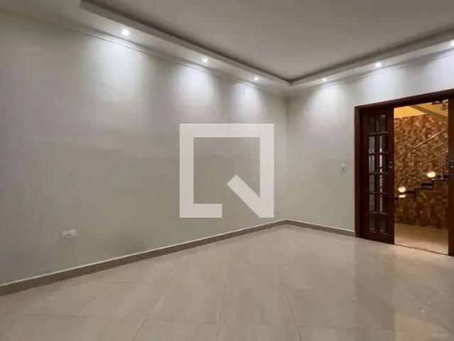Casa / Sobrado para Venda em Guarulhos/SP Jardim Cocaia 3 Quartos