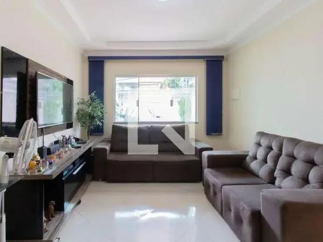 Casa / Sobrado para Venda em Guarulhos/SP Jardim Cocaia 4 Quartos