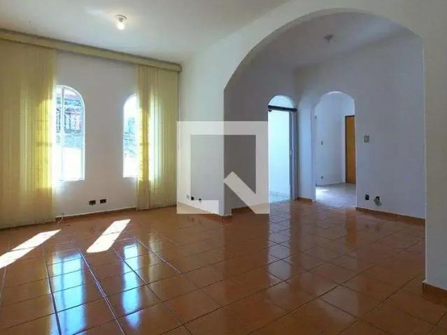 Casa / Sobrado para Venda em Guarulhos/SP Jardim Cocaia 4 Quartos