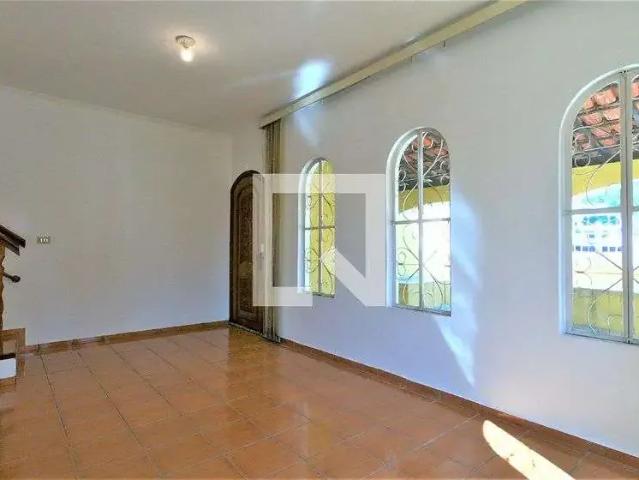 Casa / Sobrado para Venda em Guarulhos/SP Jardim Cocaia 4 Quartos
