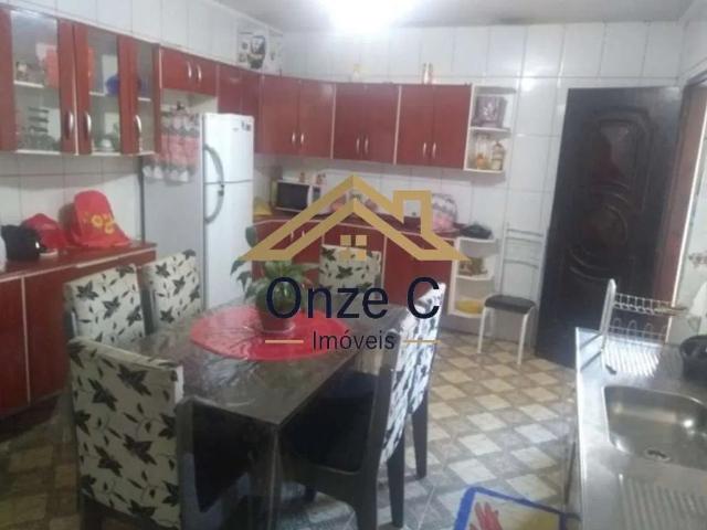 Casa / Sobrado para Venda em Guarulhos/SP Jardim da Mamãe 6 Quartos