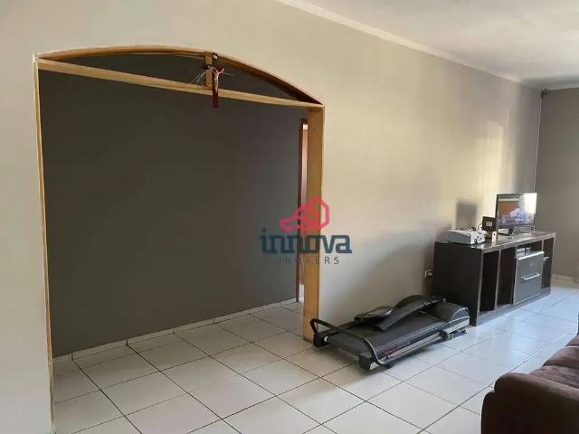 Casa / Sobrado para Venda em Guarulhos/SP Jardim Cocaia 6 Quartos