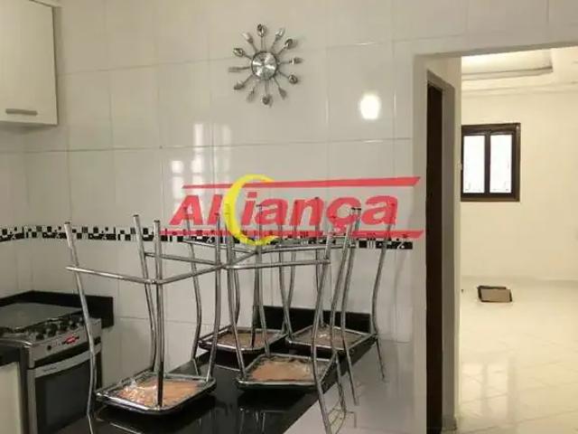 Casa / Sobrado para Venda em Guarulhos/SP Jardim Adriana 2 Quartos