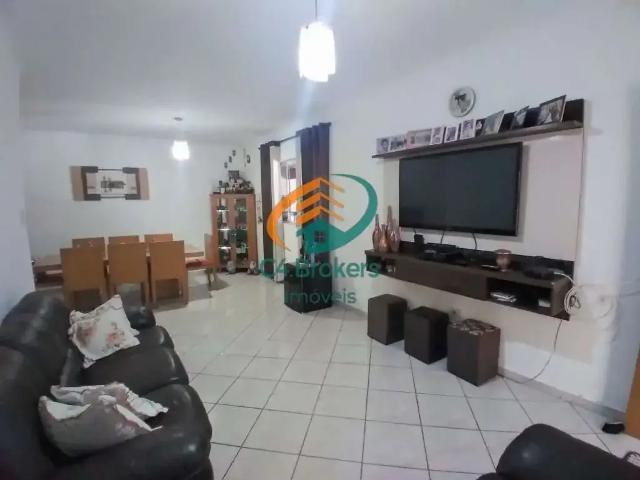 Casa / Sobrado para Venda em Guarulhos/SP Jardim Aida 5 Quartos
