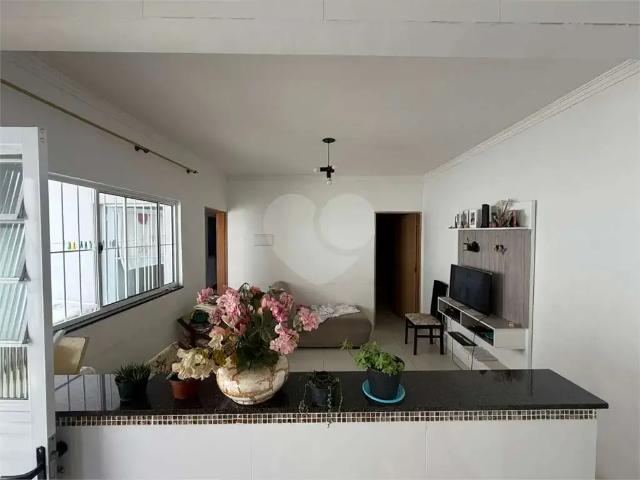 Casa / Sobrado para Venda em Guarulhos/SP Jardim Ema 2 Quartos