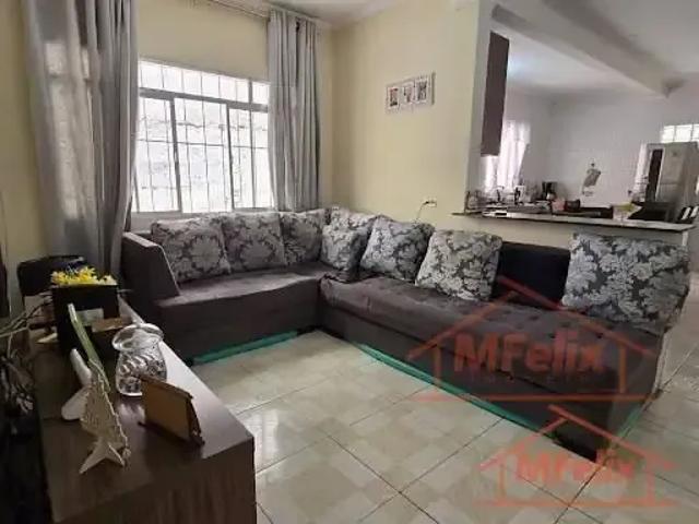 Casa / Sobrado para Venda em Guarulhos/SP Jardim Las Vegas 4 Quartos