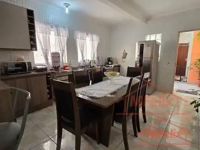Casa / Sobrado para Venda em Guarulhos/SP Jardim Las Vegas 4 Quartos