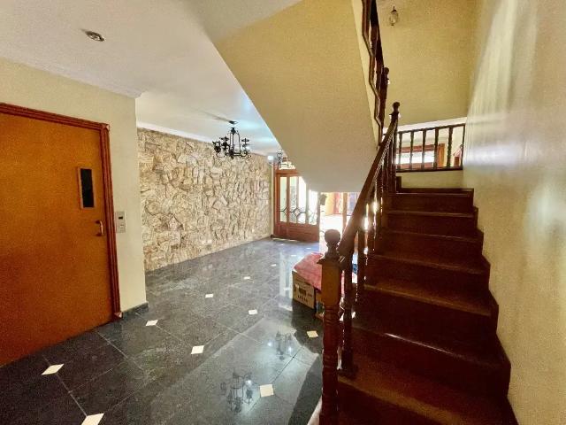 Casa / Sobrado para Venda em Guarulhos/SP Jardim Maia 4 Quartos