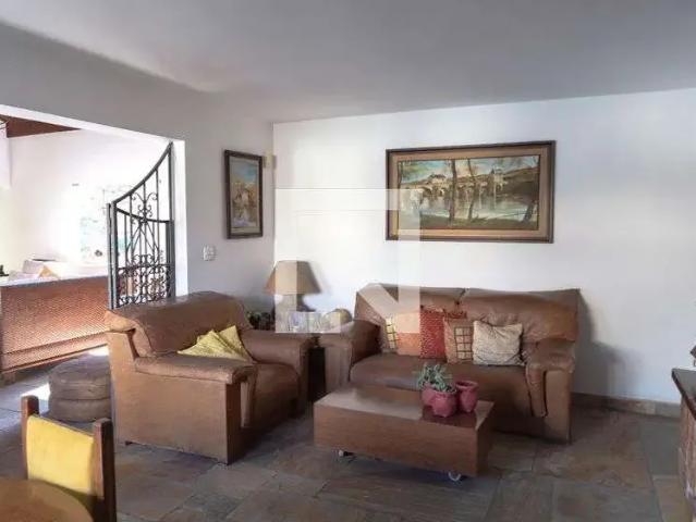 Casa / Sobrado para Venda em Guarulhos/SP Jardim Maia 8 Quartos