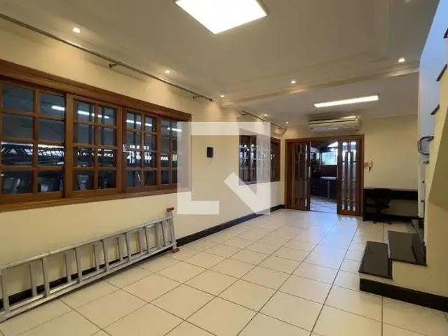 Casa / Sobrado para Venda em Guarulhos/SP Jardim Maia 3 Quartos