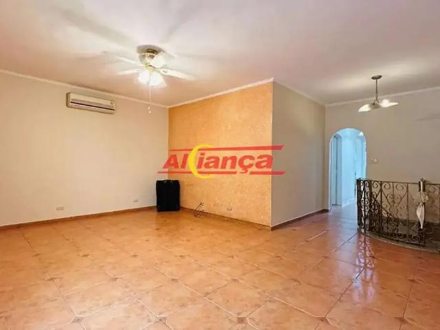 Casa / Sobrado para Venda em Guarulhos/SP Jardim Munhoz 3 Quartos