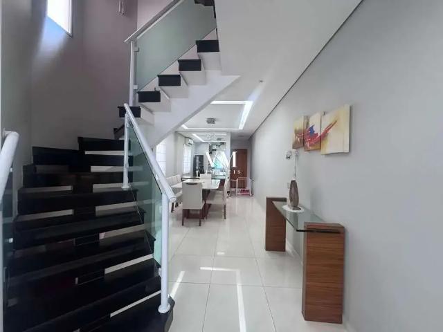 Casa / Sobrado para Venda em Guarulhos/SP Jardim São Judas Tadeu 5 Quartos