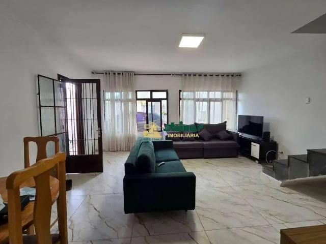 Casa / Sobrado para Venda em Guarulhos/SP Jardim Santa Clara 5 Quartos