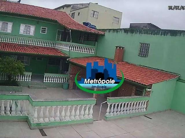 Casa / Sobrado para Venda em Guarulhos/SP Jardim Santa Bárbara 3 Quartos