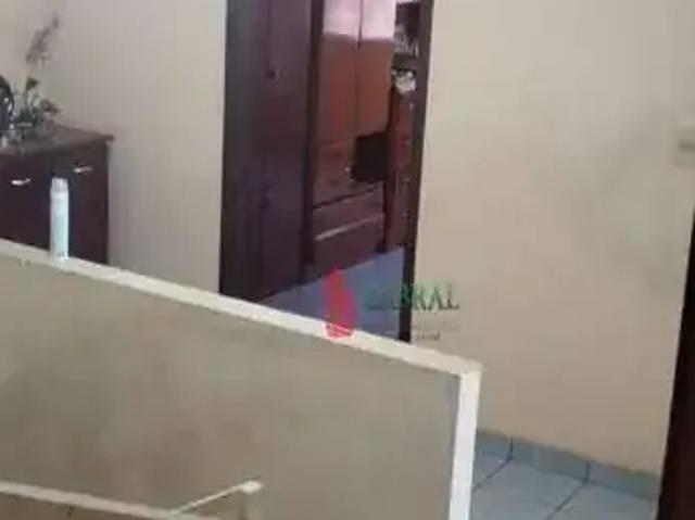 Casa / Sobrado para Venda em Guarulhos/SP Jardim Santa Mena 4 Quartos