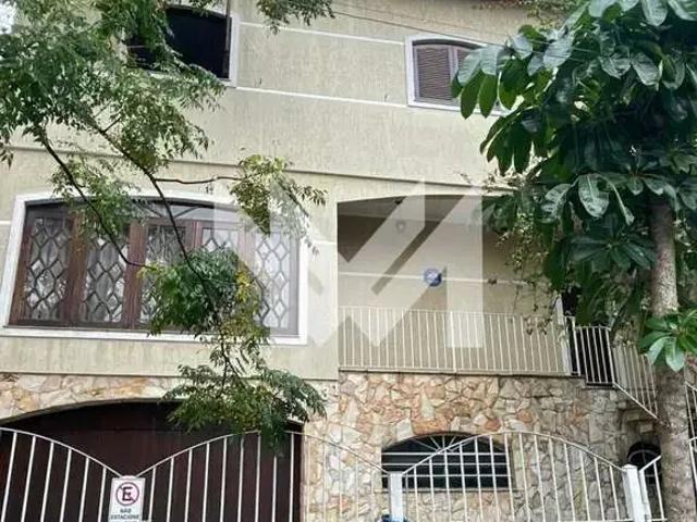 Casa / Sobrado para Venda em Guarulhos/SP Jardim Santa Mena 5 Quartos