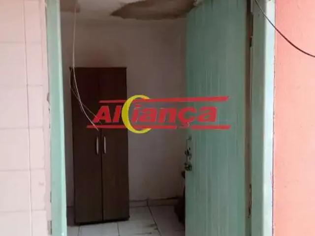 Casa / Sobrado para Venda em Guarulhos/SP Jardim Santa Mena 2 Quartos