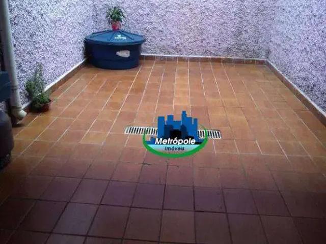 Casa / Sobrado para Venda em Guarulhos/SP Jardim Santa Mena 2 Quartos