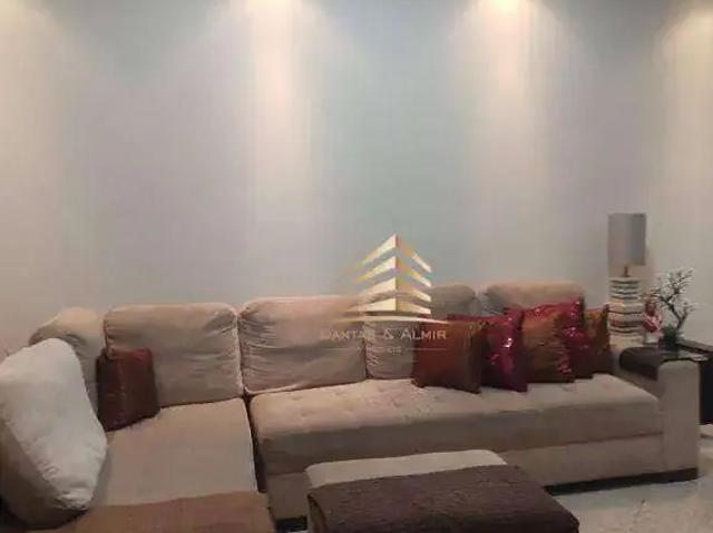 Casa / Sobrado para Venda em Guarulhos/SP Jardim Santa Mena 3 Quartos