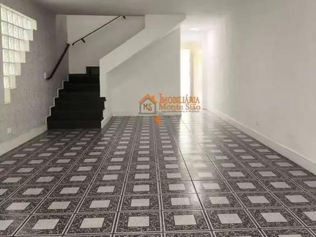 Casa / Sobrado para Venda em Guarulhos/SP Jardim Santa Mena 3 Quartos