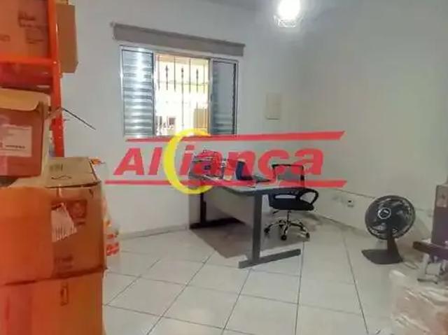 Casa / Sobrado para Venda em Guarulhos/SP Jardim Santa Mena 3 Quartos