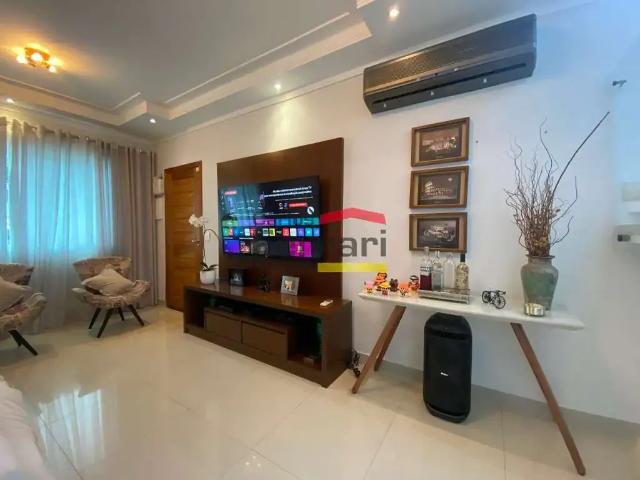 Casa / Sobrado para Venda em Guarulhos/SP Jardim Santa Mena 3 Quartos