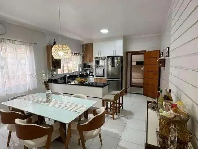 Casa / Sobrado para Venda em Guarulhos/SP Jardim Santa Mena 3 Quartos