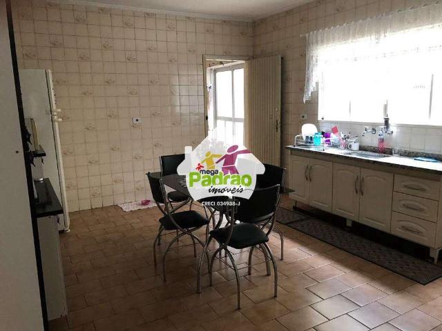 Casa / Sobrado para Venda em Guarulhos/SP Jardim Santa Mena 3 Quartos