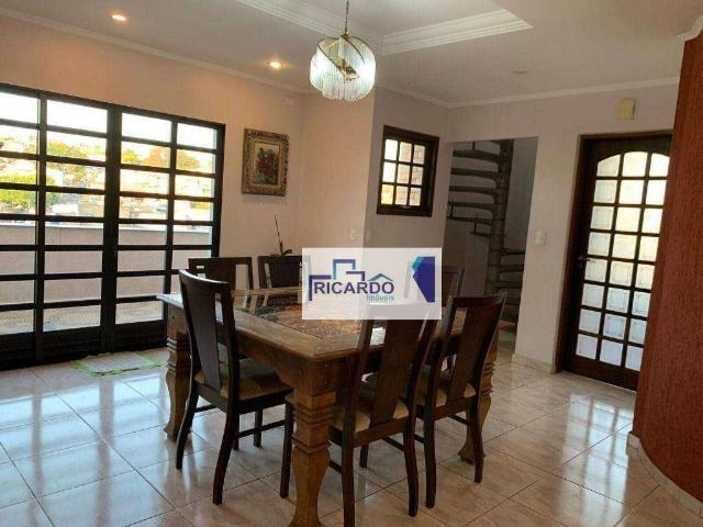 Casa / Sobrado para Venda em Guarulhos/SP Jardim Pinheiros 3 Quartos