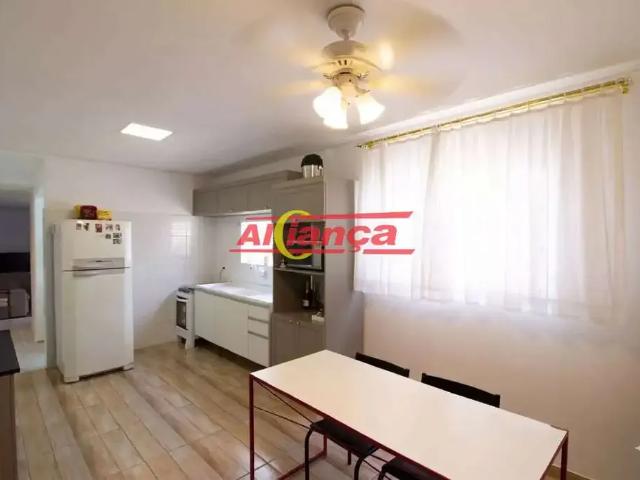 Casa / Sobrado para Venda em Guarulhos/SP Jardim Rosa de Franca 4 Quartos