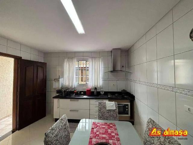 Casa / Sobrado para Venda em Guarulhos/SP Parque Continental 3 Quartos