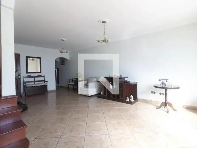Casa / Sobrado para Venda em Guarulhos/SP Parque Continental II 4 Quartos