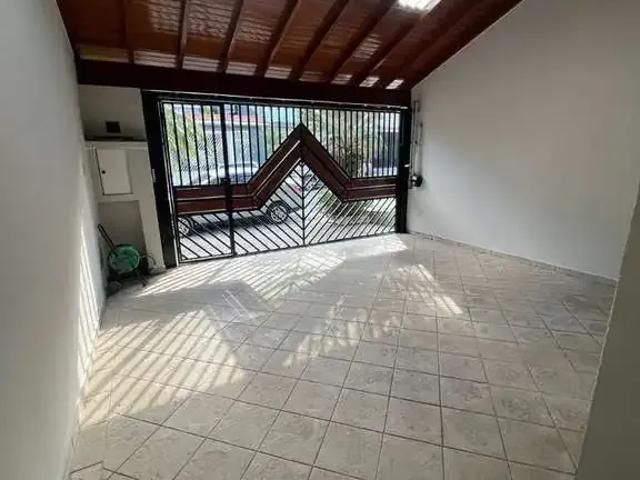 Casa / Sobrado para Venda em Guarulhos/SP Parque Flamengo 3 Quartos
