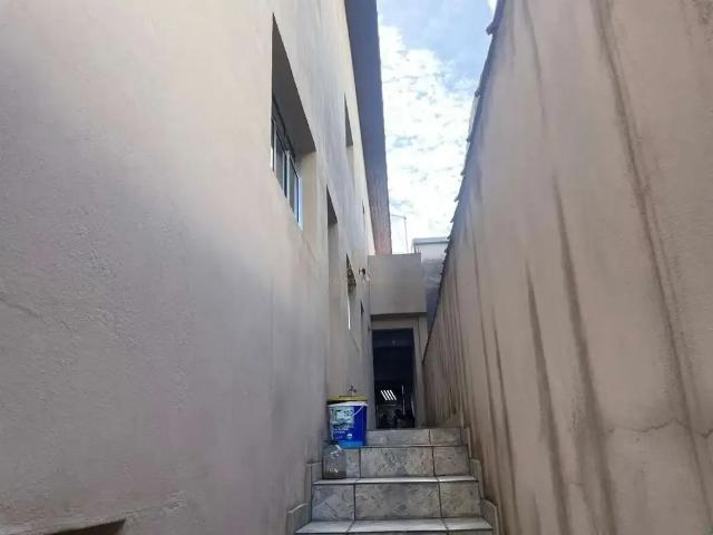 Casa / Sobrado para Venda em Guarulhos/SP Parque Industrial Cumbica 3 Quartos